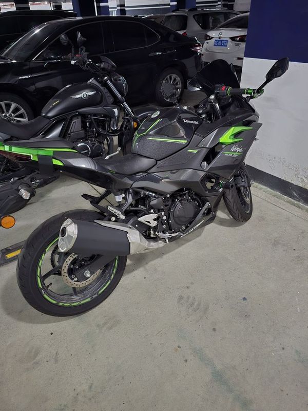 二手川崎Ninja 500