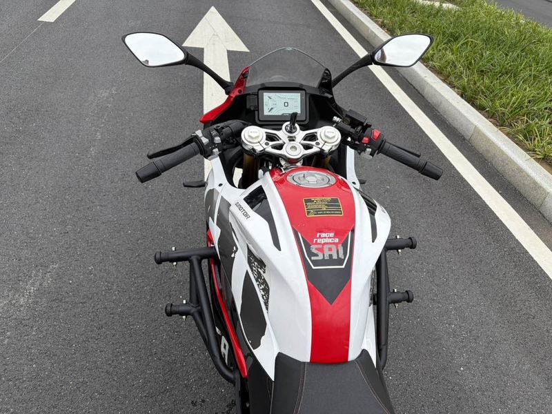二手QJMOTOR赛250