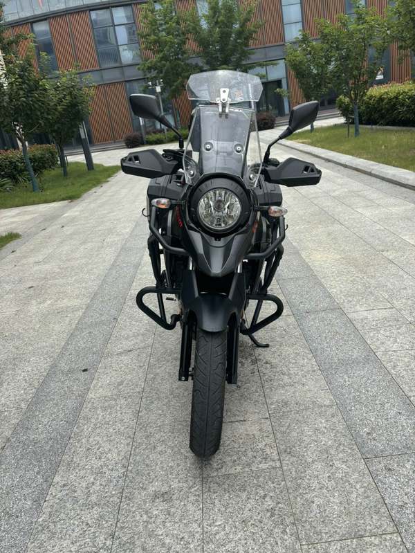 二手豪爵铃木DL250