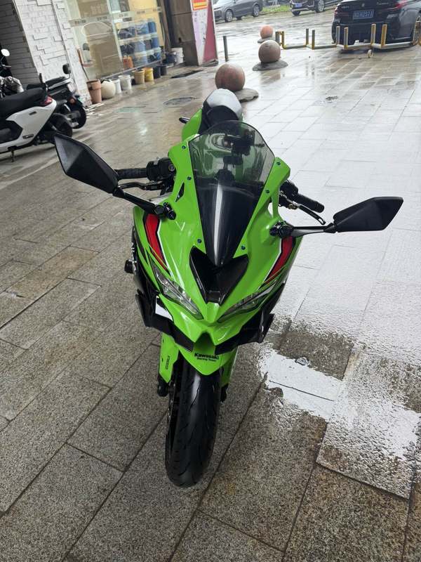 二手川崎ZX-4R