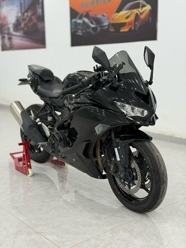 二手川崎ZX-4R