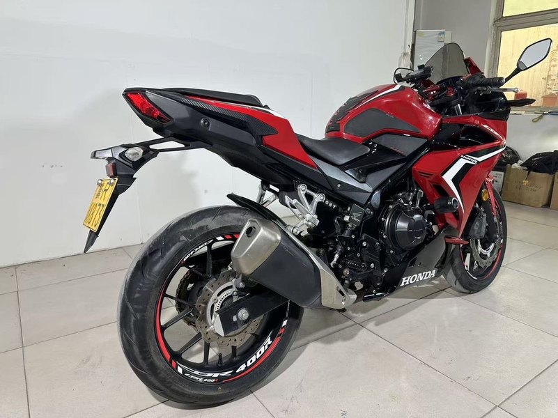 二手本田CBR400R