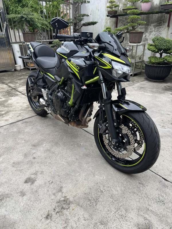 二手川崎Z650