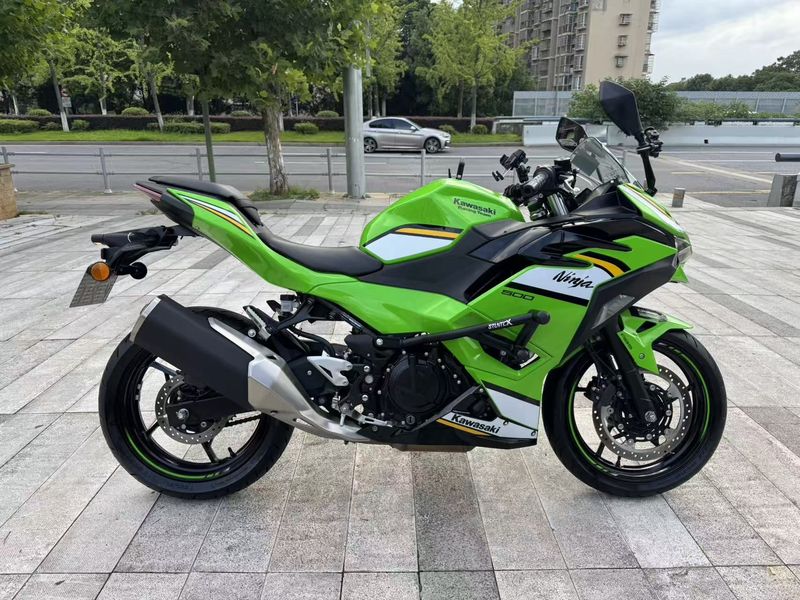 二手川崎Ninja 500