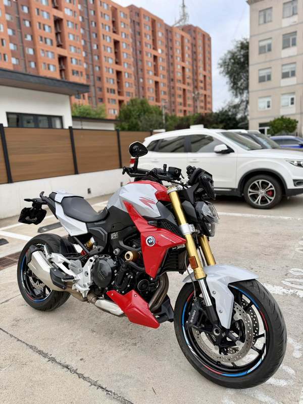 二手宝马F 900 R