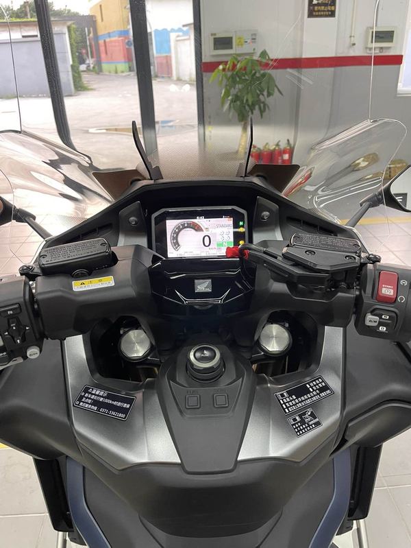 二手本田NSS750