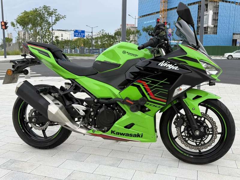 二手川崎Ninja 400
