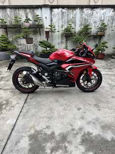 二手本田CBR400R