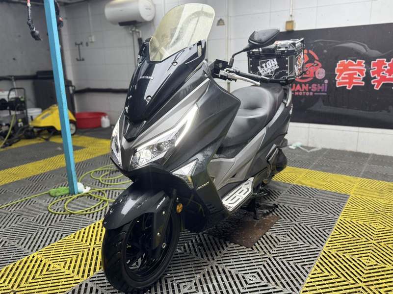 二手大阳V锐 300T