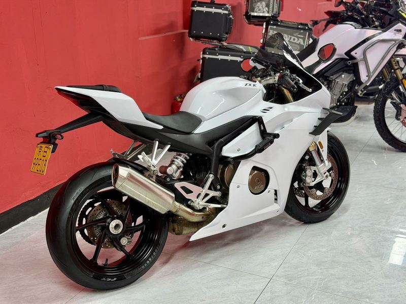 二手张雪机车500RR