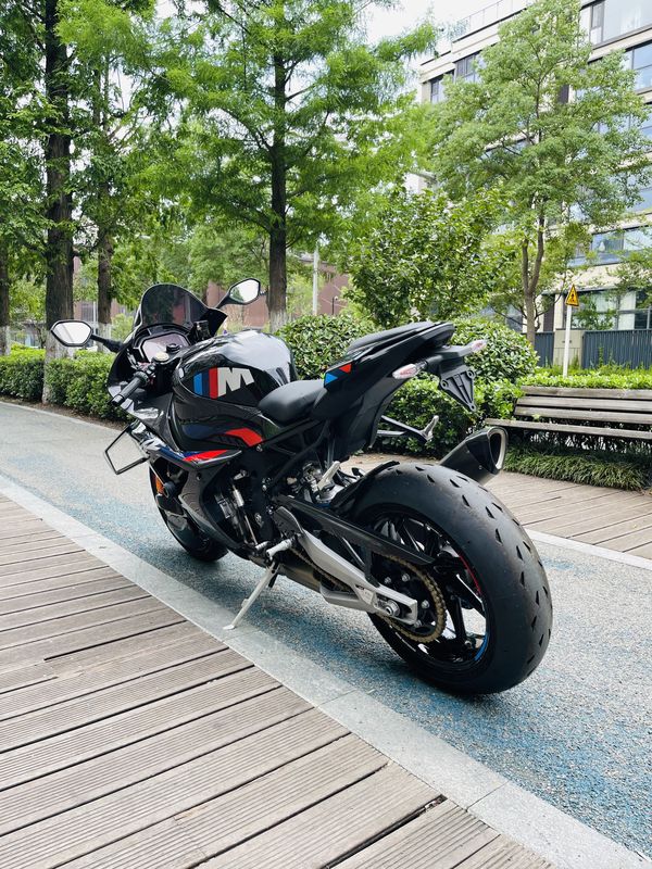 二手宝马M 1000 RR