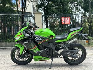 二手川崎ZX-4R