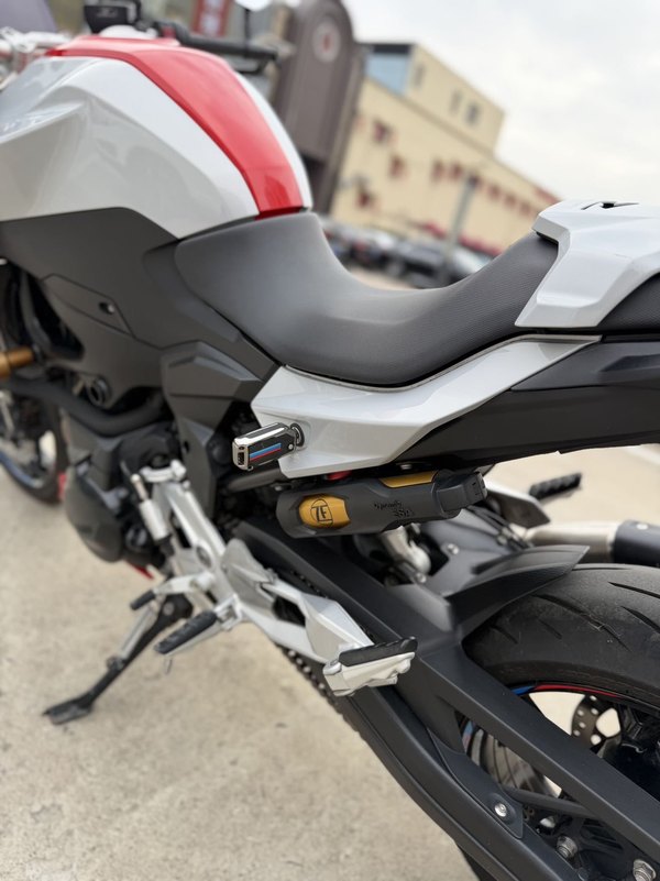 二手宝马F 900 R