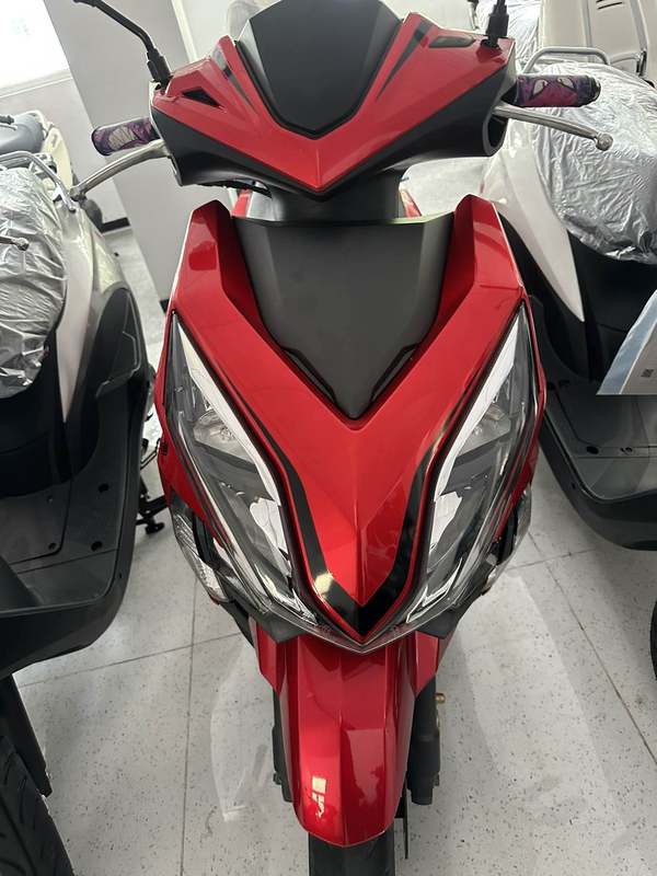 二手新大洲本田裂行 RX125Fi