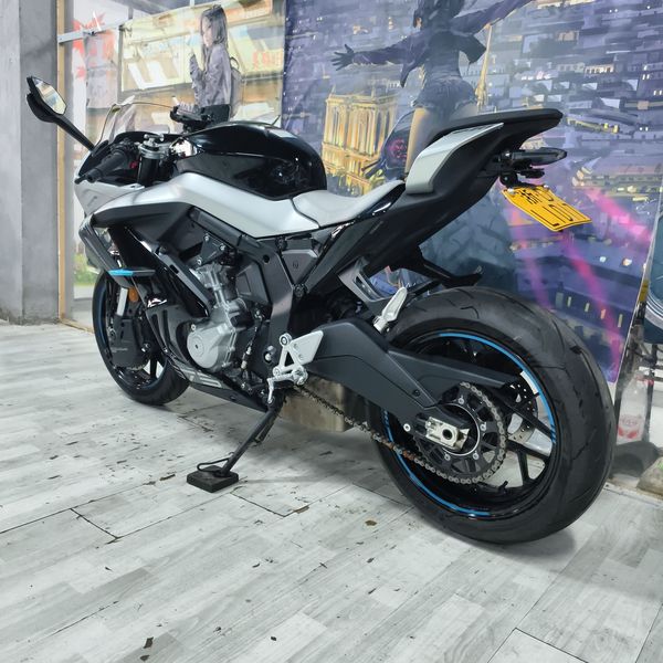 二手春风675SR-R