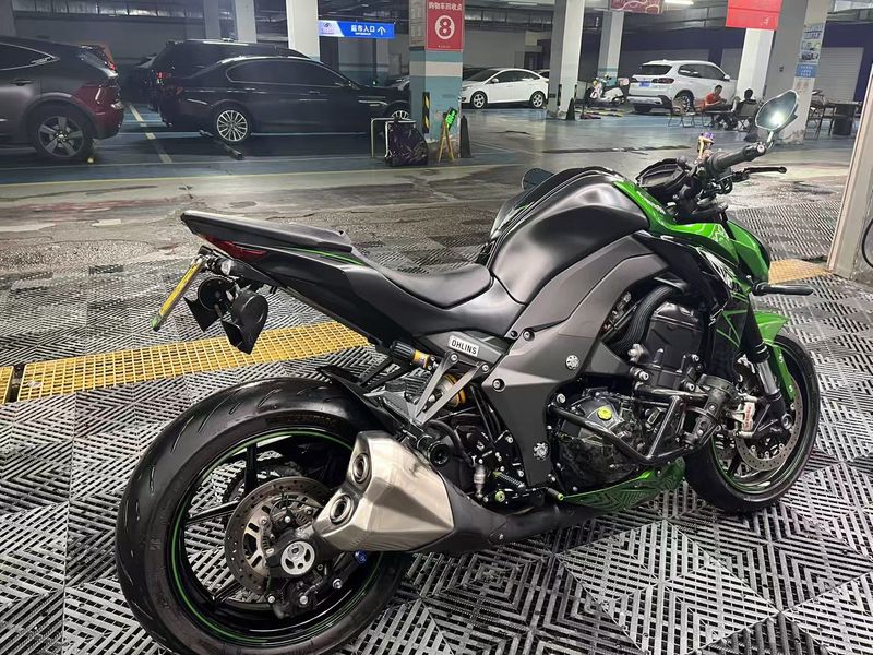二手川崎Z1000