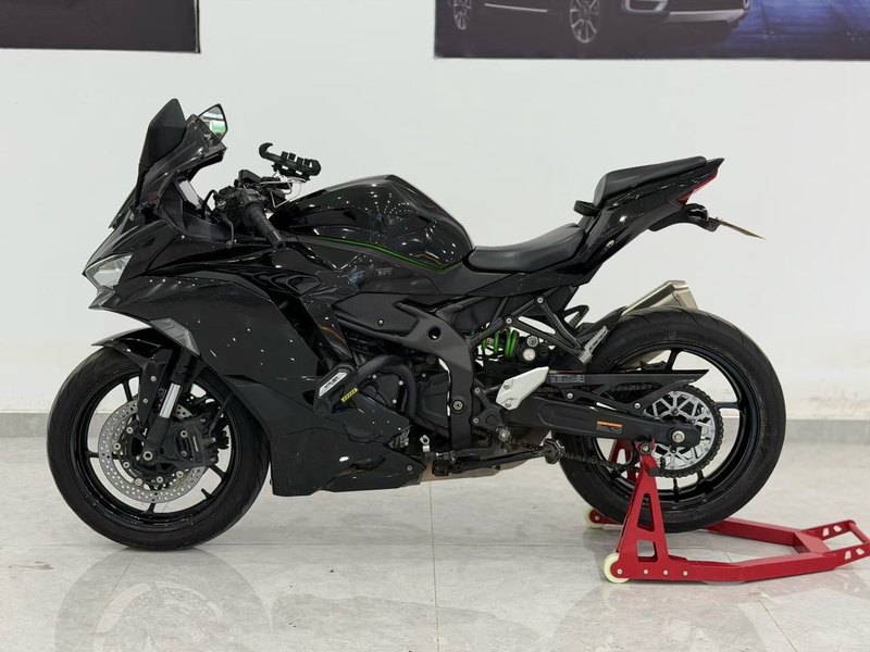 二手川崎ZX-4R