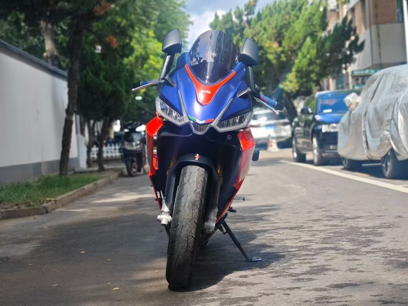 二手阿普利亚RS 660 