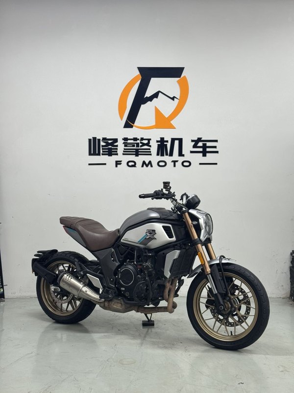 二手春风700CL-X