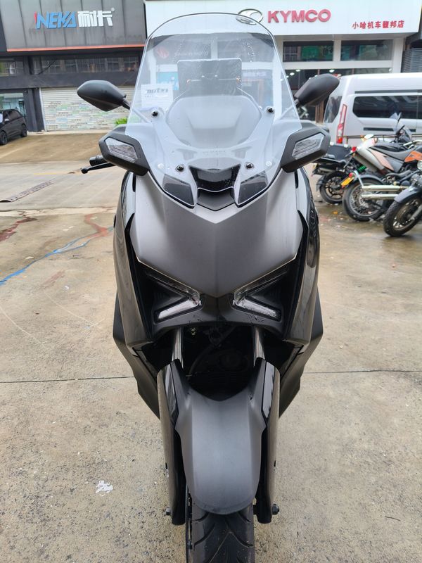 二手雅马哈XMAX