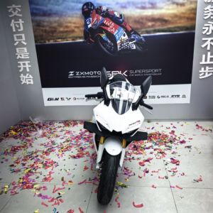 二手张雪机车500RR