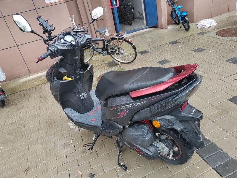 二手新大洲本田裂行 RX125Fi