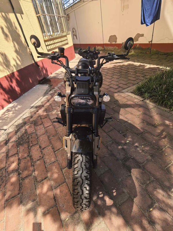 二手QJMOTOR闪700