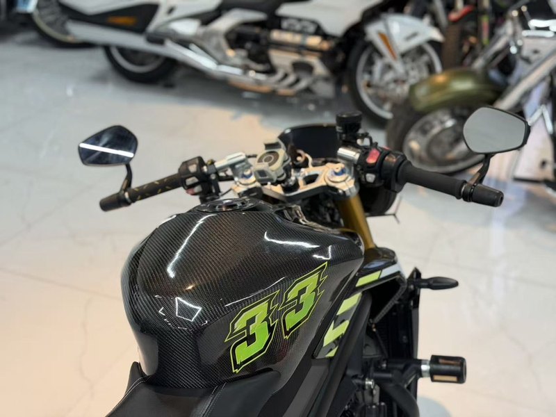 二手凯旋Street Triple 765