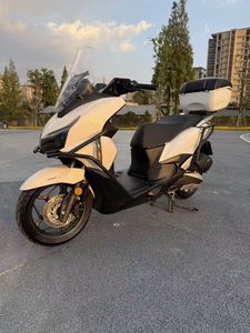 二手五羊本田NWT150