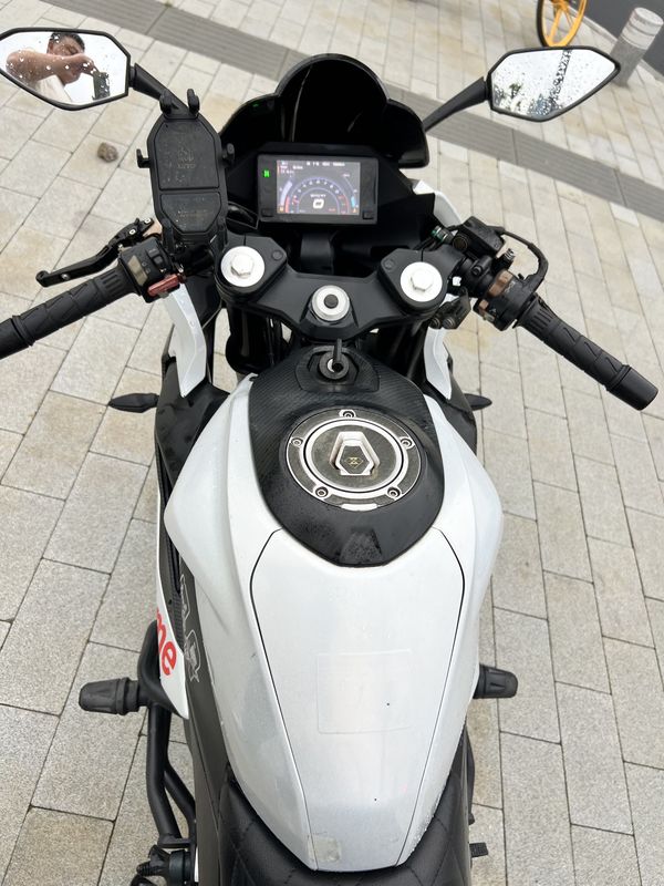 二手春风250SR