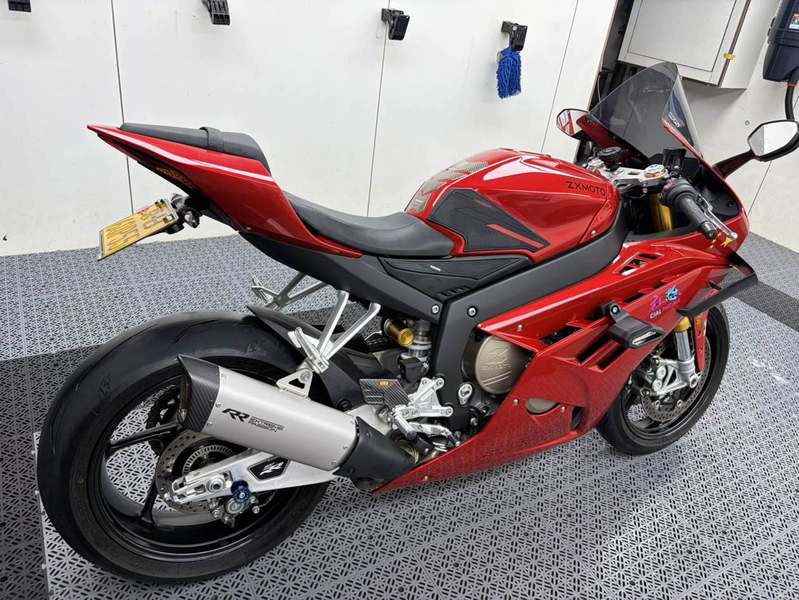 二手张雪机车820RR