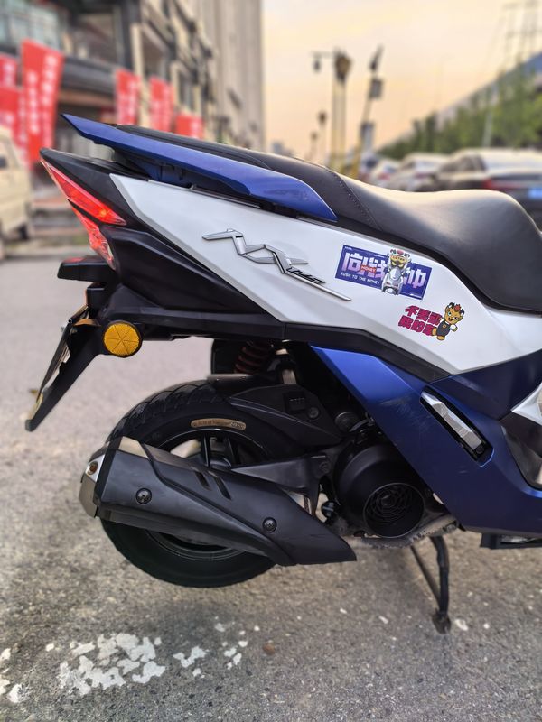 二手五羊本田NX125