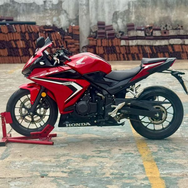 二手本田CBR400R