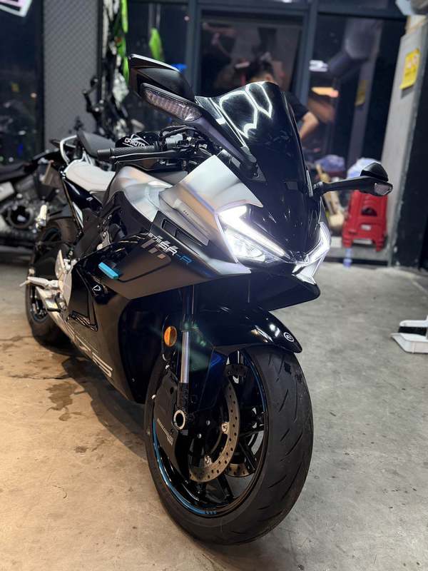 二手春风675SR-R
