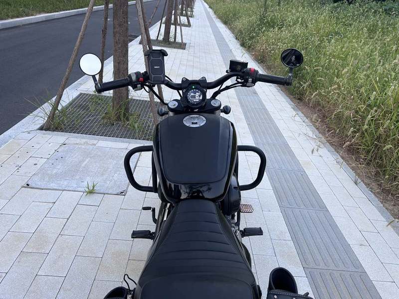 二手奔达Rock300 灰石