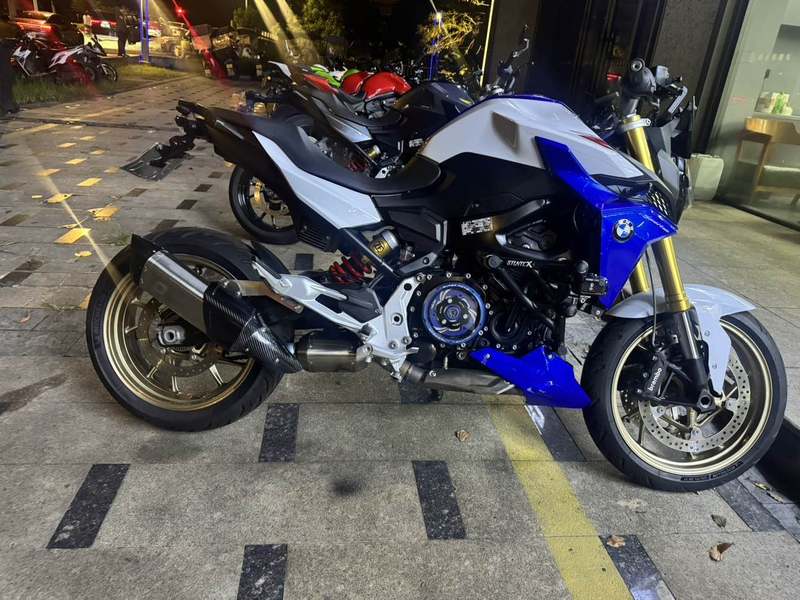 二手宝马F 900 R
