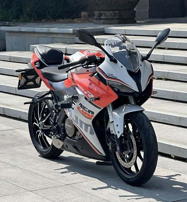 二手QJMOTOR赛250