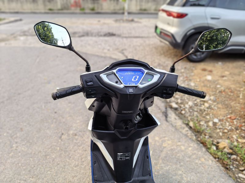 二手五羊本田NX125
