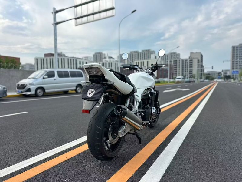 二手本田CB1300 Super Four
