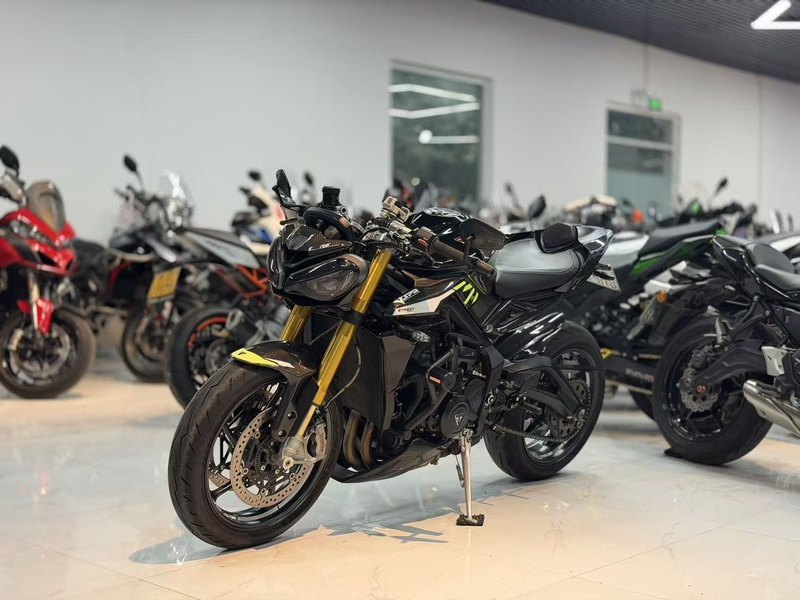 二手凯旋Street Triple 765