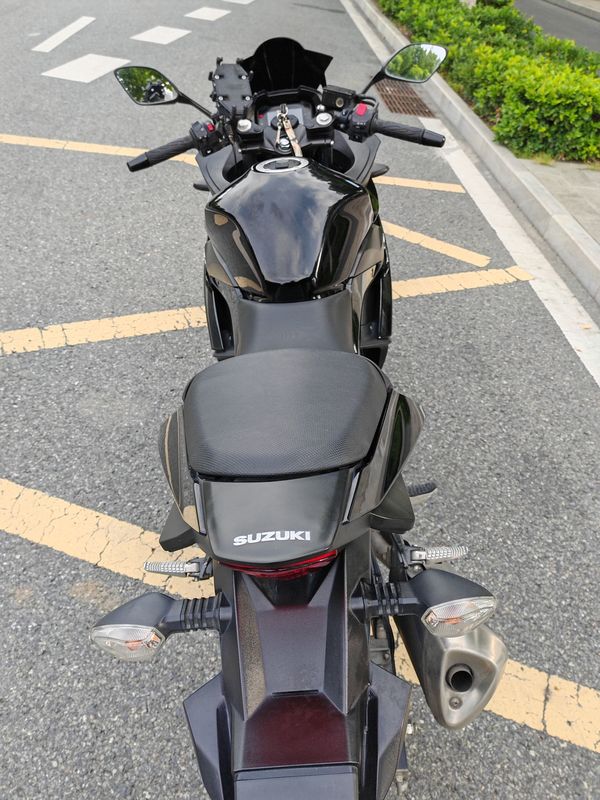 二手豪爵铃木GSX250R