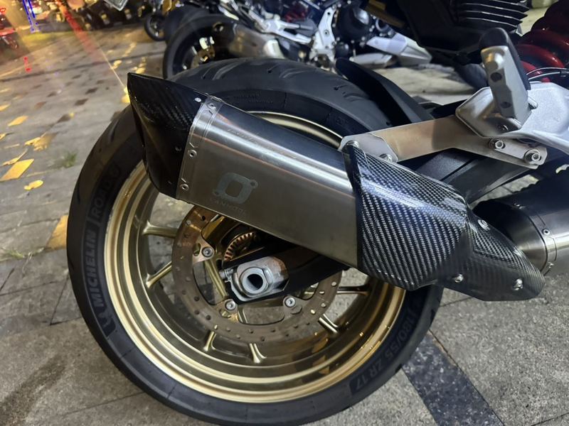 二手宝马F 900 R