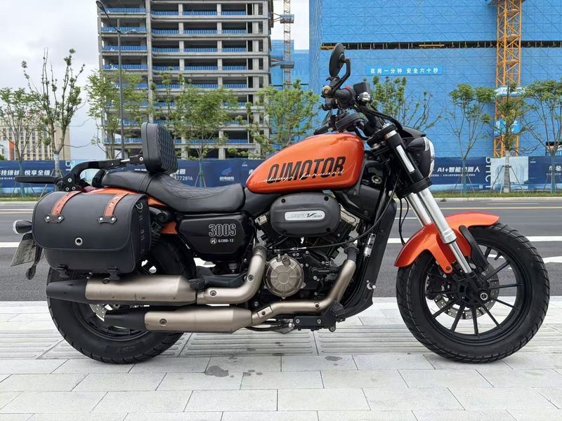 二手QJMOTOR闪300
