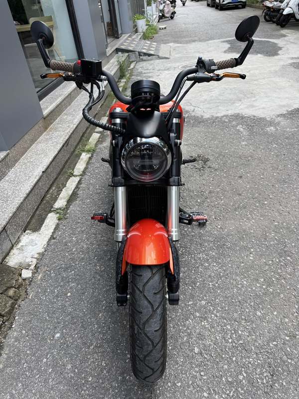 二手QJMOTOR闪300