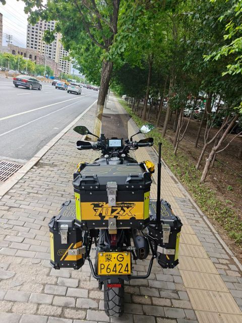 二手贝纳利TRK702