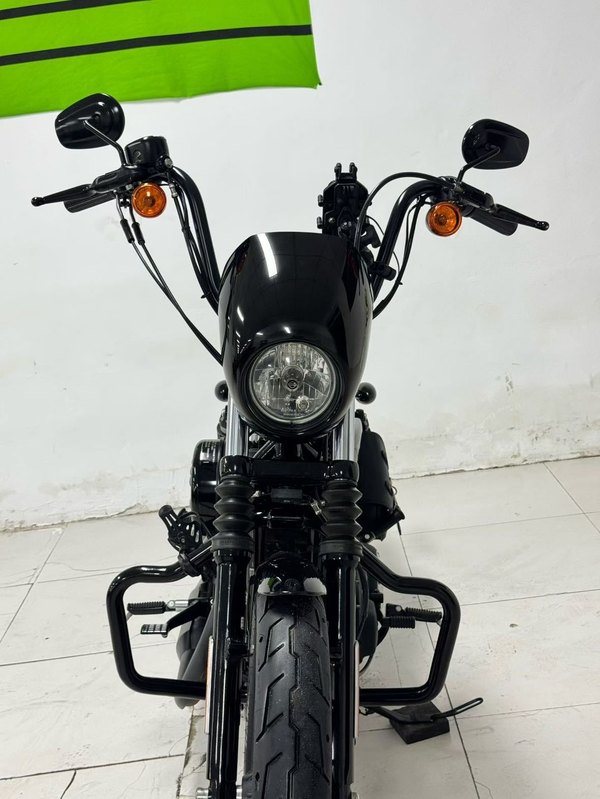 二手哈雷戴维森1200N Nightster