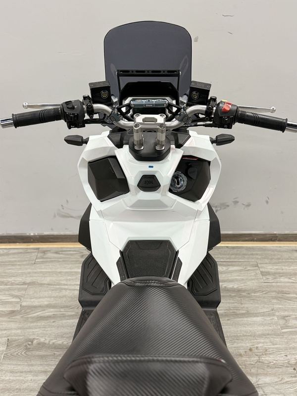 二手三阳哈士奇 Husky ADV150