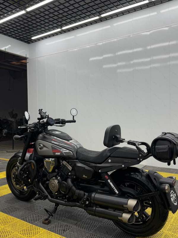 二手QJMOTOR闪600