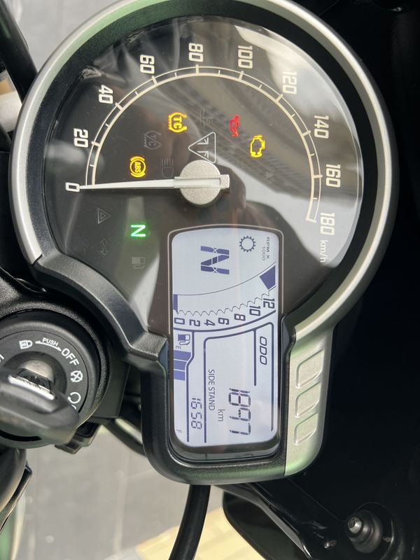 二手凯旋Scrambler 400 X