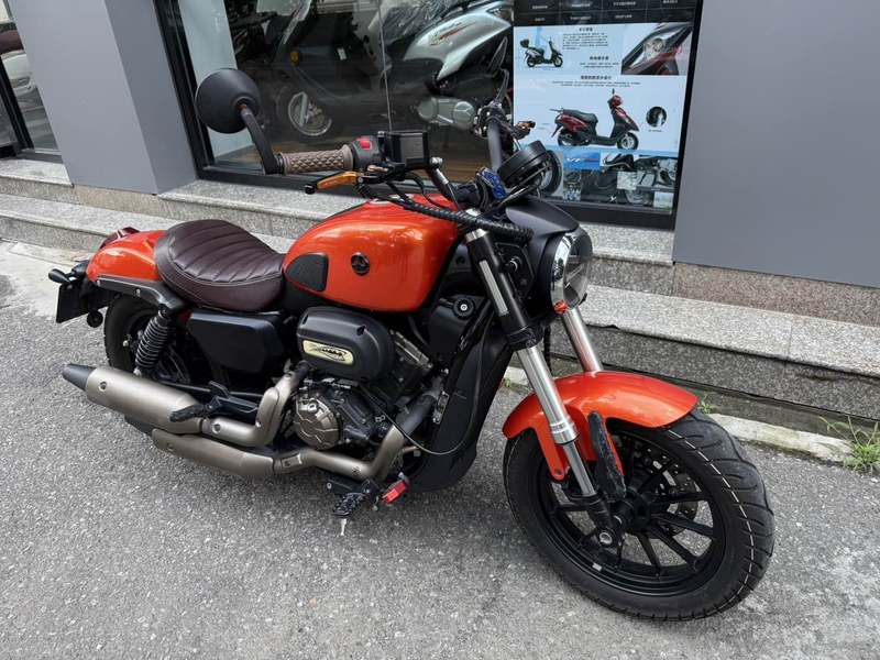 二手QJMOTOR闪300
